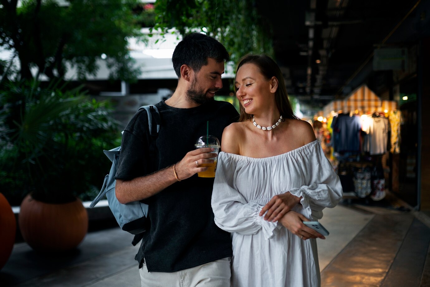 Latina Dates and Marriage Resources